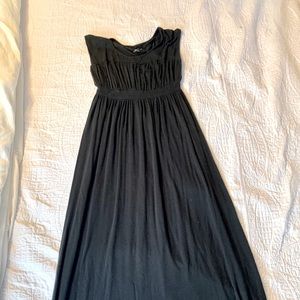 Comfy maternity dress